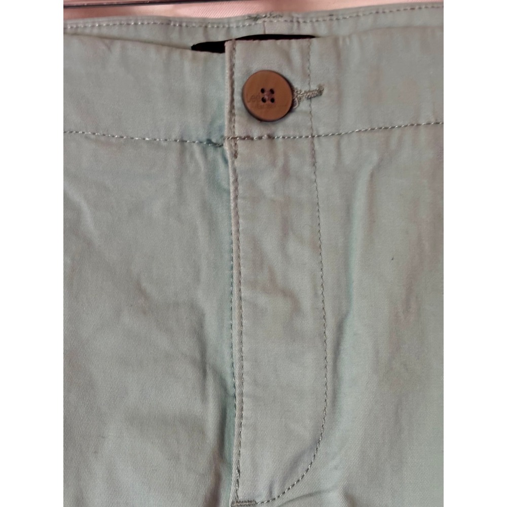 NWT Lee Women Mint Green Walk Shorts Regular Fit Mid Rise Size 16 Medium 4622038 - Picture 3 of 6